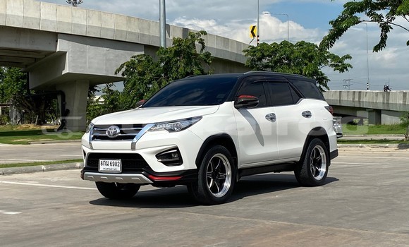 Buy Used Toyota Fortuner White Car in Bangkok in Bangkok Buy Used Toyota Fortuner White Car in Bangkok in Bangkok