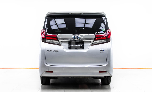Buy Used Toyota Alphard Other Car in Bangkok in Bangkok Buy Used Toyota Alphard Other Car in Bangkok in Bangkok