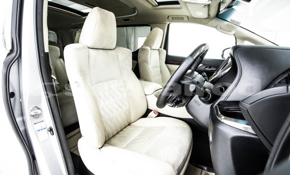 Buy Used Toyota Alphard Other Car in Bangkok in Bangkok Buy Used Toyota Alphard Other Car in Bangkok in Bangkok