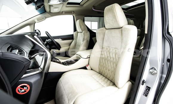 Buy Used Toyota Alphard Other Car in Bangkok in Bangkok Buy Used Toyota Alphard Other Car in Bangkok in Bangkok