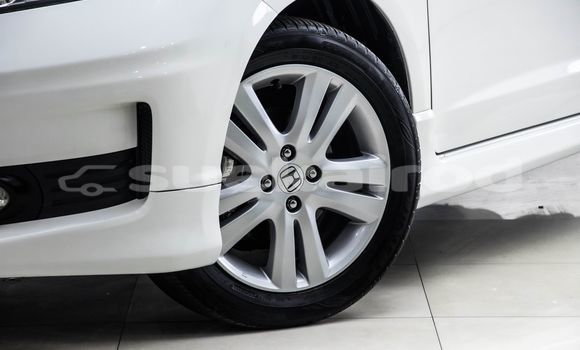 Buy Used Honda Jazz White Car in Bangkok in Bangkok Buy Used Honda Jazz White Car in Bangkok in Bangkok