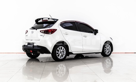 ซื้อ รถมือสอง Mazda 2 ขาว รถยนต์ ใน %{เมือง} ใน กรุงเทพมหานคร ซื้อ รถมือสอง Mazda 2 ขาว รถยนต์ ใน %{เมือง} ใน กรุงเทพมหานคร