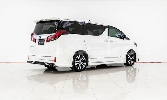 ซื้อ รถมือสอง Toyota Alphard ขาว รถยนต์ ใน %{เมือง} ใน กรุงเทพมหานคร ซื้อ รถมือสอง Toyota Alphard ขาว รถยนต์ ใน %{เมือง} ใน กรุงเทพมหานคร
