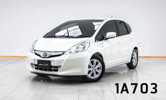 ซื้อ รถมือสอง Honda Jazz ขาว รถยนต์ ใน %{เมือง} ใน กรุงเทพมหานคร ซื้อ รถมือสอง Honda Jazz ขาว รถยนต์ ใน %{เมือง} ใน กรุงเทพมหานคร