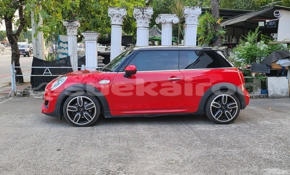 Buy Used MINI Hatch Red Car in Bangkok in Bangkok Buy Used MINI Hatch Red Car in Bangkok in Bangkok