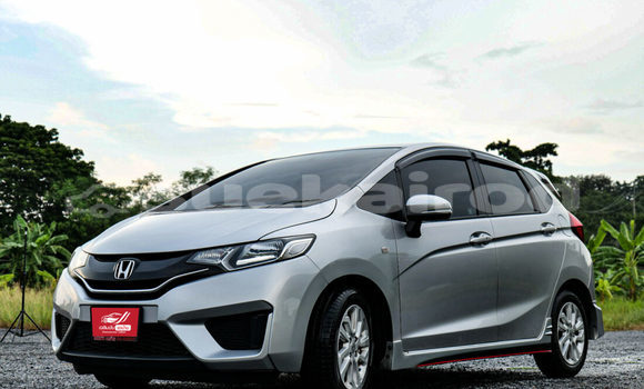 Buy Used Honda Jazz Silver Car in Saraburi in Saraburi
