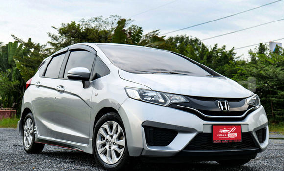 ซื้อ รถมือสอง Honda Jazz เงิน รถยนต์ ใน %{เมือง} ใน สระบุรี ซื้อ รถมือสอง Honda Jazz เงิน รถยนต์ ใน %{เมือง} ใน สระบุรี