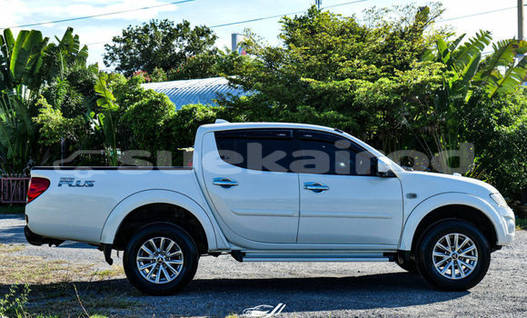 ซื้อ รถมือสอง Mitsubishi Triton ขาว รถยนต์ ใน %{เมือง} ใน สระบุรี ซื้อ รถมือสอง Mitsubishi Triton ขาว รถยนต์ ใน %{เมือง} ใน สระบุรี