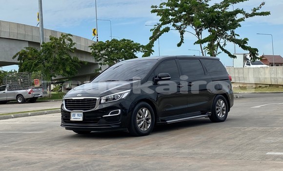 Buy Used Kia Carnival Black Car in Bangkok in Bangkok Buy Used Kia Carnival Black Car in Bangkok in Bangkok
