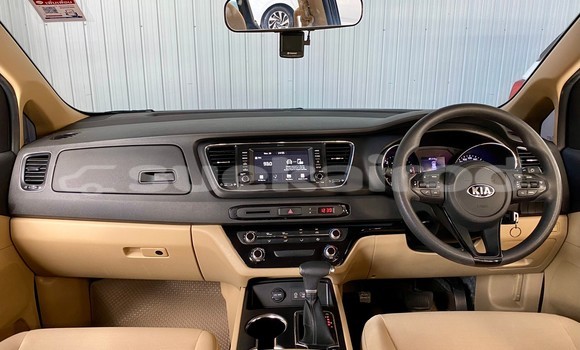 Buy Used Kia Carnival Black Car in Bangkok in Bangkok Buy Used Kia Carnival Black Car in Bangkok in Bangkok