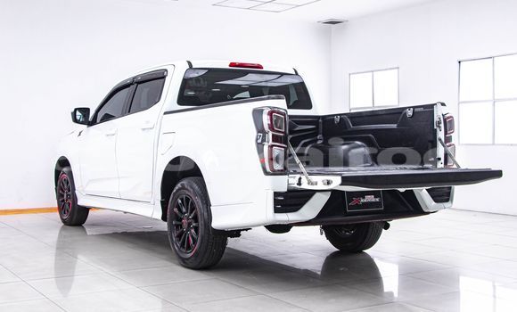ซื้อ รถมือสอง Isuzu D-Max ขาว รถยนต์ ใน %{เมือง} ใน กรุงเทพมหานคร ซื้อ รถมือสอง Isuzu D-Max ขาว รถยนต์ ใน %{เมือง} ใน กรุงเทพมหานคร