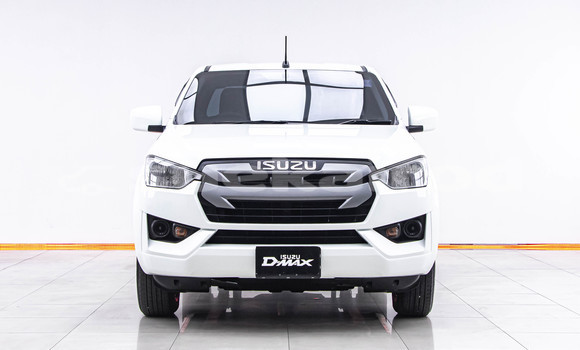 Buy Used Isuzu D-Max White Car in Bangkok in Bangkok Buy Used Isuzu D-Max White Car in Bangkok in Bangkok