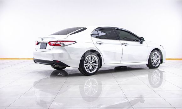 Buy Used Toyota Camry White Car in Bangkok in Bangkok Buy Used Toyota Camry White Car in Bangkok in Bangkok