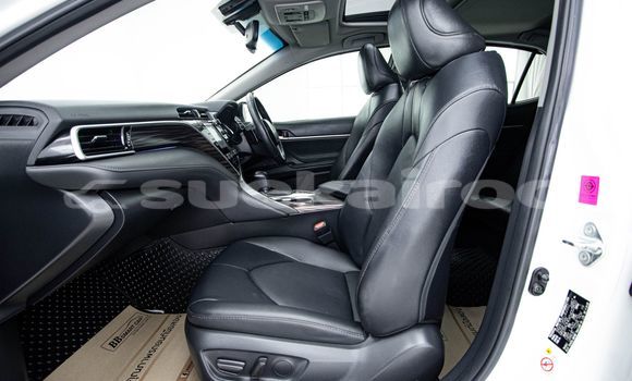 Buy Used Toyota Camry White Car in Bangkok in Bangkok Buy Used Toyota Camry White Car in Bangkok in Bangkok