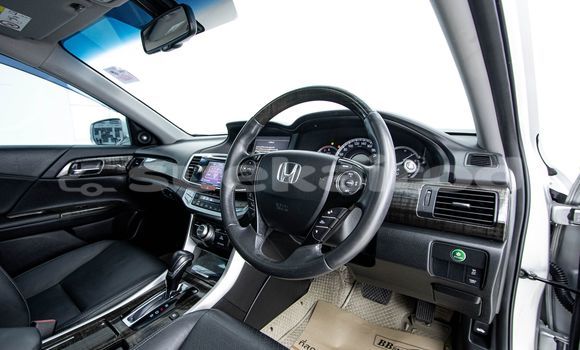 Buy Used Honda Accord Other Car in Bangkok in Bangkok Buy Used Honda Accord Other Car in Bangkok in Bangkok