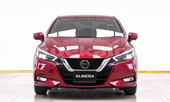 ซื้อ รถมือสอง Nissan Almera สีแดง รถยนต์ ใน %{เมือง} ใน กรุงเทพมหานคร