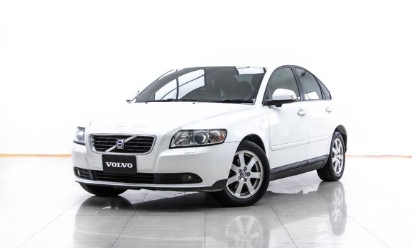 ซื้อ รถมือสอง Volvo S40 ขาว รถยนต์ ใน %{เมือง} ใน กรุงเทพมหานคร ซื้อ รถมือสอง Volvo S40 ขาว รถยนต์ ใน %{เมือง} ใน กรุงเทพมหานคร