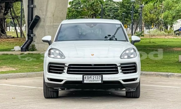 Buy Used Porsche Cayenne White Car in Bangkok in Bangkok