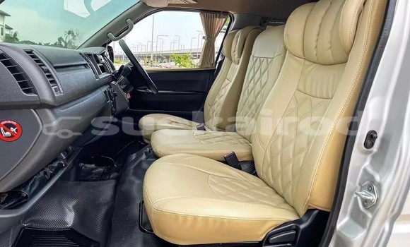 ซื้อ รถมือสอง Toyota Commuter เงิน รถยนต์ ใน %{เมือง} ใน กรุงเทพมหานคร ซื้อ รถมือสอง Toyota Commuter เงิน รถยนต์ ใน %{เมือง} ใน กรุงเทพมหานคร