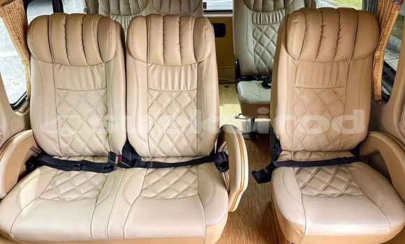 ซื้อ รถมือสอง Toyota Commuter เงิน รถยนต์ ใน %{เมือง} ใน กรุงเทพมหานคร ซื้อ รถมือสอง Toyota Commuter เงิน รถยนต์ ใน %{เมือง} ใน กรุงเทพมหานคร