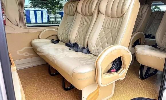 ซื้อ รถมือสอง Toyota Commuter เงิน รถยนต์ ใน %{เมือง} ใน กรุงเทพมหานคร ซื้อ รถมือสอง Toyota Commuter เงิน รถยนต์ ใน %{เมือง} ใน กรุงเทพมหานคร