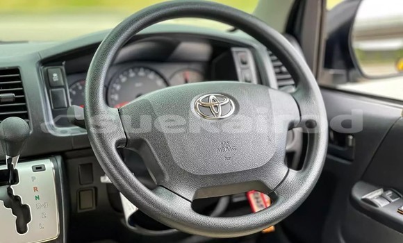 ซื้อ รถมือสอง Toyota Commuter เงิน รถยนต์ ใน %{เมือง} ใน กรุงเทพมหานคร ซื้อ รถมือสอง Toyota Commuter เงิน รถยนต์ ใน %{เมือง} ใน กรุงเทพมหานคร