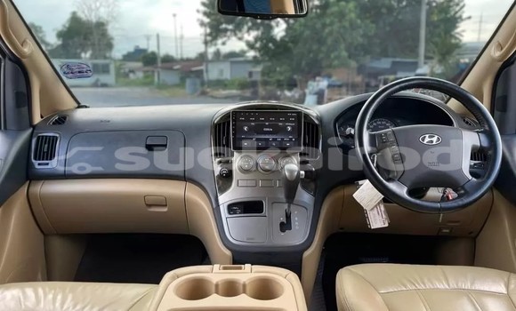 ซื้อ รถมือสอง Hyundai H1 ขาว รถยนต์ ใน %{เมือง} ใน กรุงเทพมหานคร ซื้อ รถมือสอง Hyundai H1 ขาว รถยนต์ ใน %{เมือง} ใน กรุงเทพมหานคร