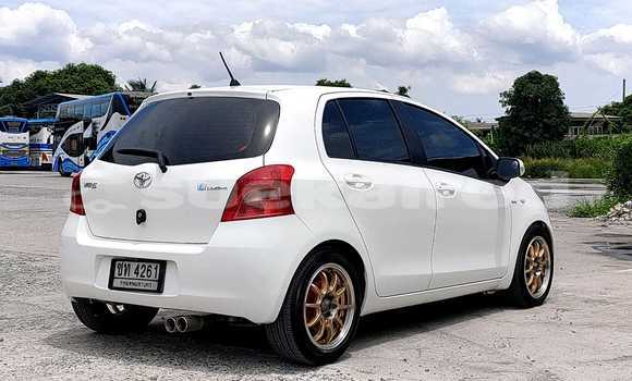 ซื้อ รถมือสอง Toyota Yaris ขาว รถยนต์ ใน %{เมือง} ใน กรุงเทพมหานคร ซื้อ รถมือสอง Toyota Yaris ขาว รถยนต์ ใน %{เมือง} ใน กรุงเทพมหานคร