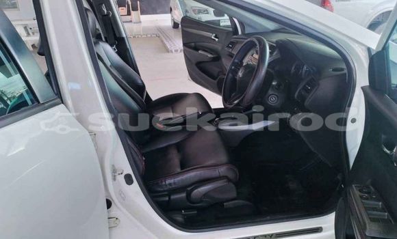 ซื้อ รถมือสอง Honda City ขาว รถยนต์ ใน %{เมือง} ใน กรุงเทพมหานคร ซื้อ รถมือสอง Honda City ขาว รถยนต์ ใน %{เมือง} ใน กรุงเทพมหานคร