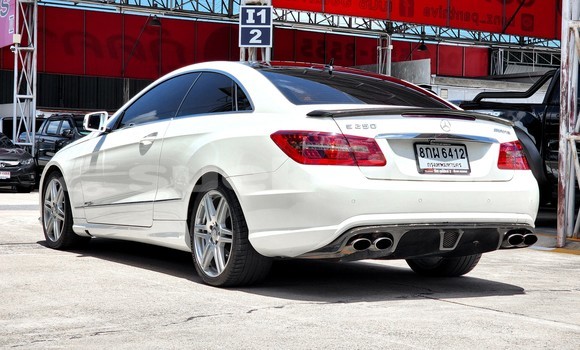 ซื้อ รถมือสอง Mercedes-Benz E-Classe ขาว รถยนต์ ใน %{เมือง} ใน กรุงเทพมหานคร ซื้อ รถมือสอง Mercedes-Benz E-Classe ขาว รถยนต์ ใน %{เมือง} ใน กรุงเทพมหานคร