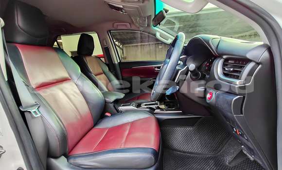 Buy Used Toyota Fortuner White Car in Bangkok in Bangkok Buy Used Toyota Fortuner White Car in Bangkok in Bangkok