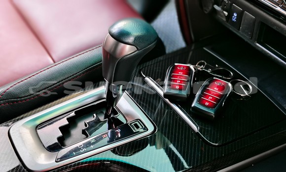 Buy Used Toyota Fortuner White Car in Bangkok in Bangkok Buy Used Toyota Fortuner White Car in Bangkok in Bangkok