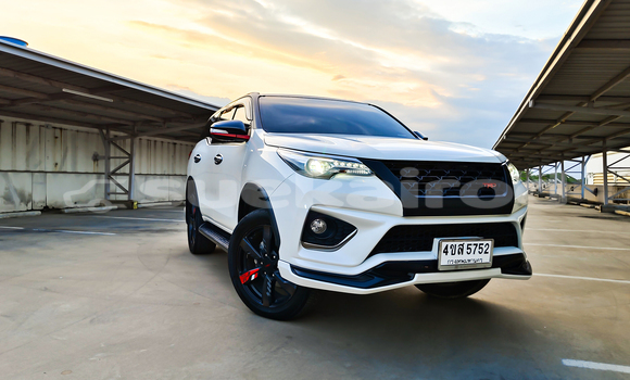 Buy Used Toyota Fortuner White Car in Bangkok in Bangkok Buy Used Toyota Fortuner White Car in Bangkok in Bangkok
