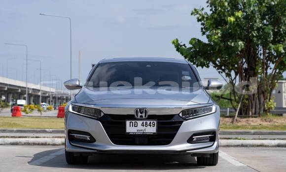 Buy Used Honda Accord Silver Car in Bangkok in Bangkok