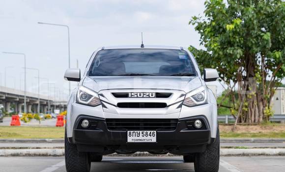Buy Used Isuzu MU-X Silver Car in Bangkok in Bangkok