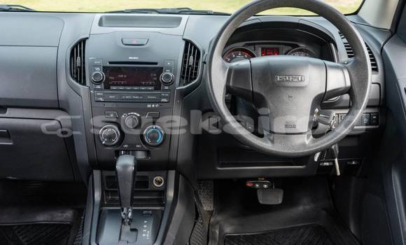 Buy Used Isuzu MU-X Silver Car in Bangkok in Bangkok Buy Used Isuzu MU-X Silver Car in Bangkok in Bangkok