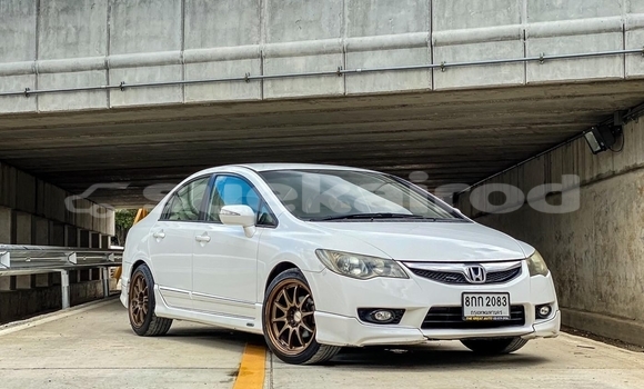 Buy Used Honda Civic White Car in Bangkok in Bangkok Buy Used Honda Civic White Car in Bangkok in Bangkok