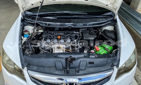 Buy Used Honda Civic White Car in Bangkok in Bangkok Buy Used Honda Civic White Car in Bangkok in Bangkok