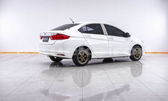 Buy Used Honda City White Car in Bangkok in Bangkok Buy Used Honda City White Car in Bangkok in Bangkok