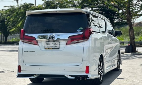 ซื้อ รถมือสอง Toyota Alphard ขาว รถยนต์ ใน %{เมือง} ใน กรุงเทพมหานคร ซื้อ รถมือสอง Toyota Alphard ขาว รถยนต์ ใน %{เมือง} ใน กรุงเทพมหานคร