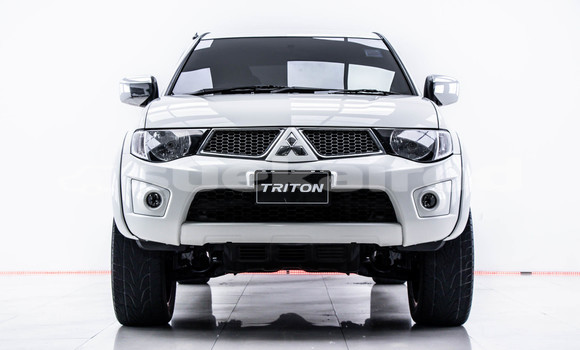 Buy Used Mitsubishi Triton White Car in Bangkok in Bangkok Buy Used Mitsubishi Triton White Car in Bangkok in Bangkok