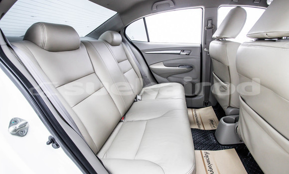 ซื้อ รถมือสอง Honda City ขาว รถยนต์ ใน %{เมือง} ใน กรุงเทพมหานคร ซื้อ รถมือสอง Honda City ขาว รถยนต์ ใน %{เมือง} ใน กรุงเทพมหานคร