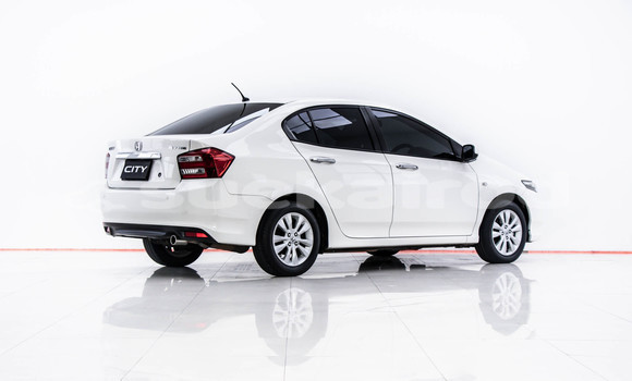 ซื้อ รถมือสอง Honda City ขาว รถยนต์ ใน %{เมือง} ใน กรุงเทพมหานคร ซื้อ รถมือสอง Honda City ขาว รถยนต์ ใน %{เมือง} ใน กรุงเทพมหานคร