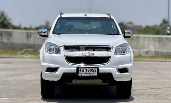ซื้อ รถมือสอง Chevrolet TrailBlazer ขาว รถยนต์ ใน %{เมือง} ใน กรุงเทพมหานคร