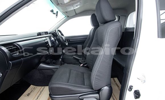 ซื้อ รถมือสอง Toyota Hiluxe Revo ขาว รถยนต์ ใน %{เมือง} ใน กรุงเทพมหานคร ซื้อ รถมือสอง Toyota Hiluxe Revo ขาว รถยนต์ ใน %{เมือง} ใน กรุงเทพมหานคร