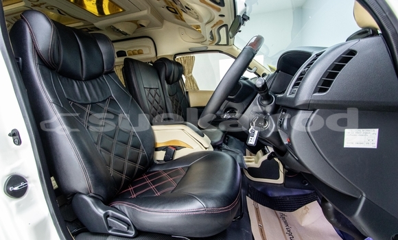 ซื้อ รถมือสอง Toyota Commuter ขาว รถยนต์ ใน %{เมือง} ใน กรุงเทพมหานคร ซื้อ รถมือสอง Toyota Commuter ขาว รถยนต์ ใน %{เมือง} ใน กรุงเทพมหานคร