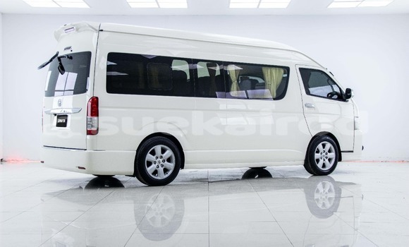 ซื้อ รถมือสอง Toyota Commuter ขาว รถยนต์ ใน %{เมือง} ใน กรุงเทพมหานคร ซื้อ รถมือสอง Toyota Commuter ขาว รถยนต์ ใน %{เมือง} ใน กรุงเทพมหานคร