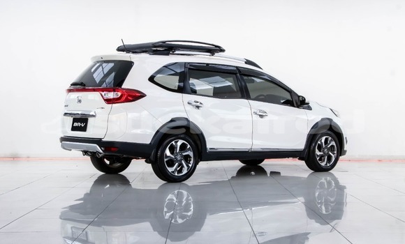 Buy Used Honda BR-V White Car in Bangkok in Bangkok Buy Used Honda BR-V White Car in Bangkok in Bangkok