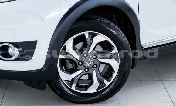 Buy Used Honda BR-V White Car in Bangkok in Bangkok Buy Used Honda BR-V White Car in Bangkok in Bangkok