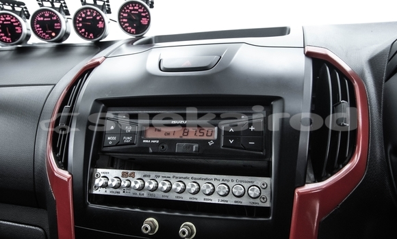 Buy Used Isuzu D–MAX White Car in Bangkok in Bangkok Buy Used Isuzu D–MAX White Car in Bangkok in Bangkok